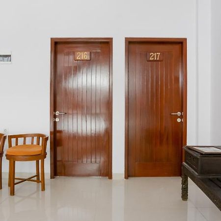 Reddoorz Near Jawa Timur Park 3 Malang Buitenkant foto